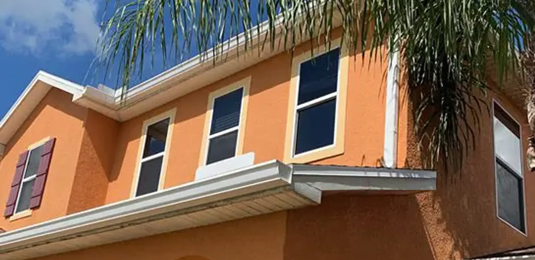 Seamless gutters.jpg