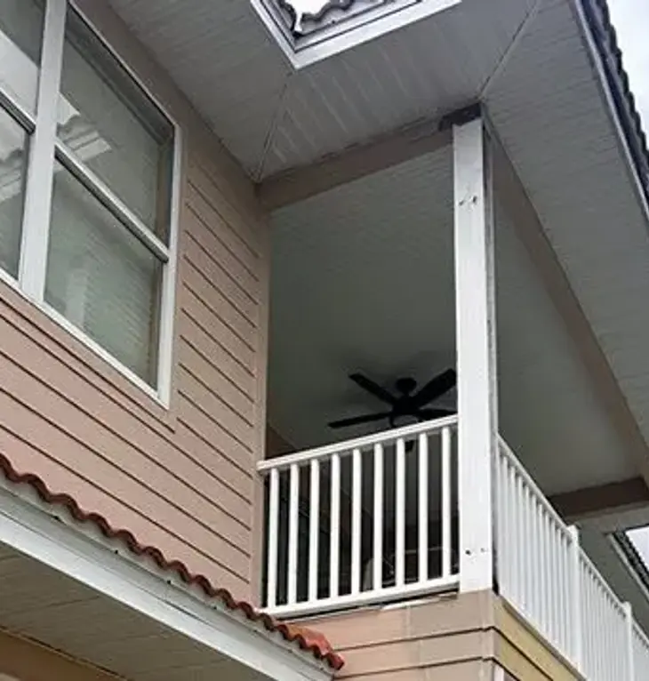 Siding.jpg.